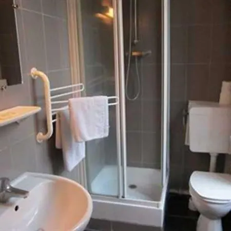 De Nevers Hotel